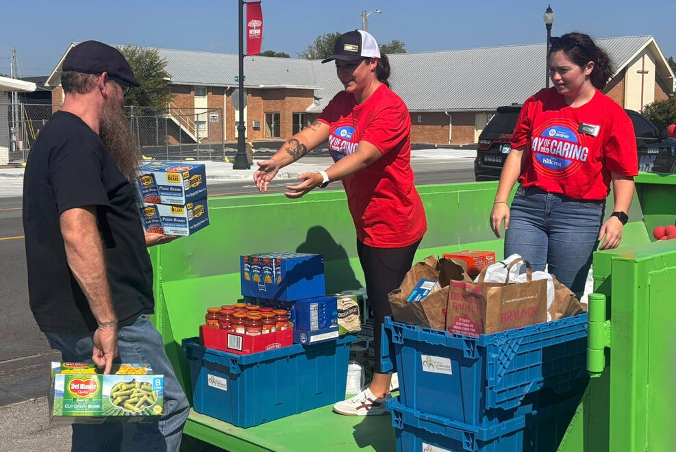 Dumpstor Food Drive - 01